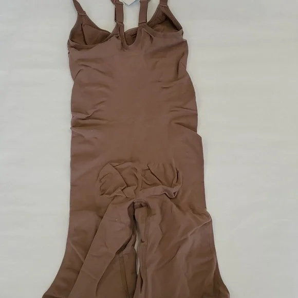 Nueskin Shapeware Bodysuit - Picture 4 of 5